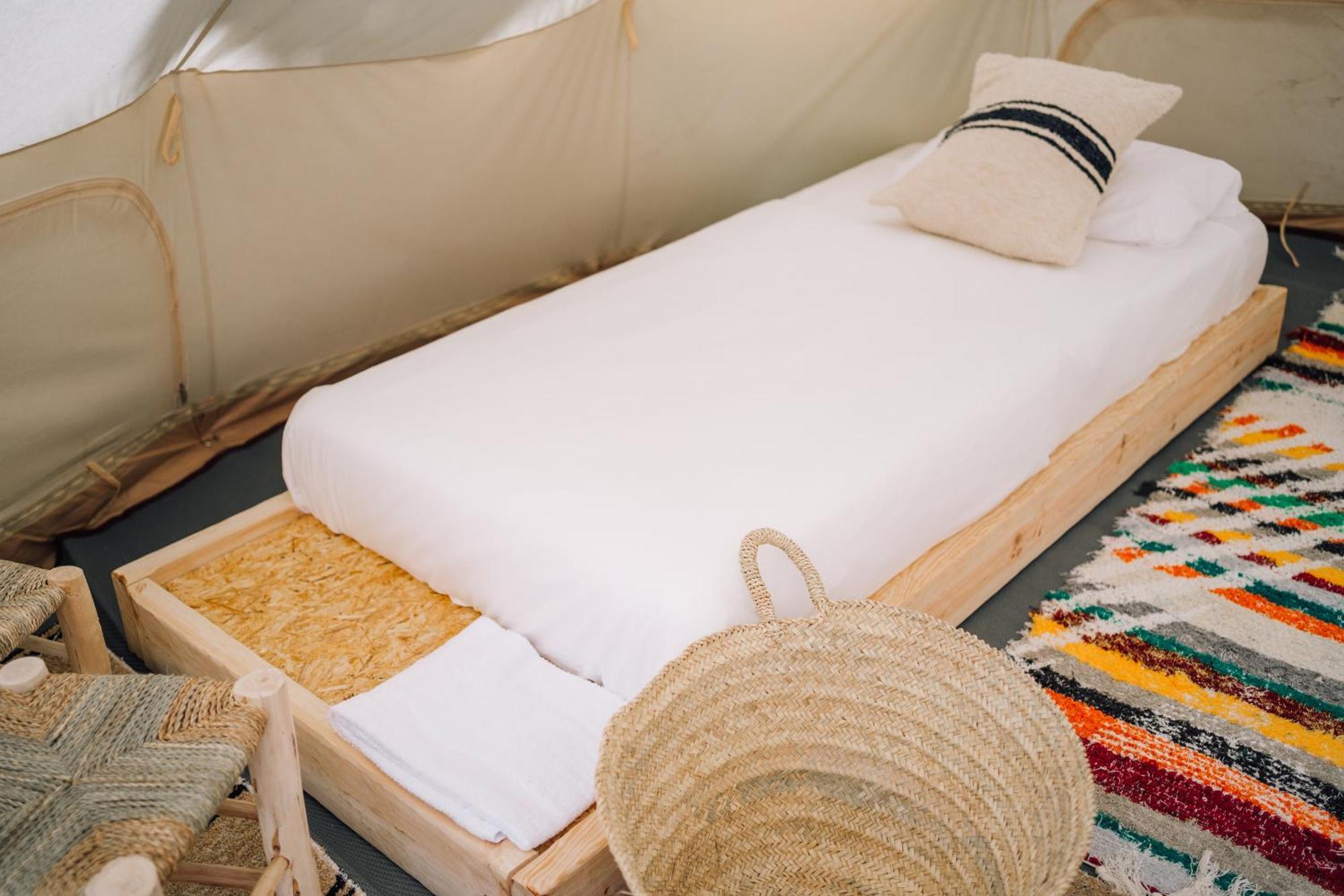 Glamping Zone Montanejos Hotel Ngoại thất bức ảnh